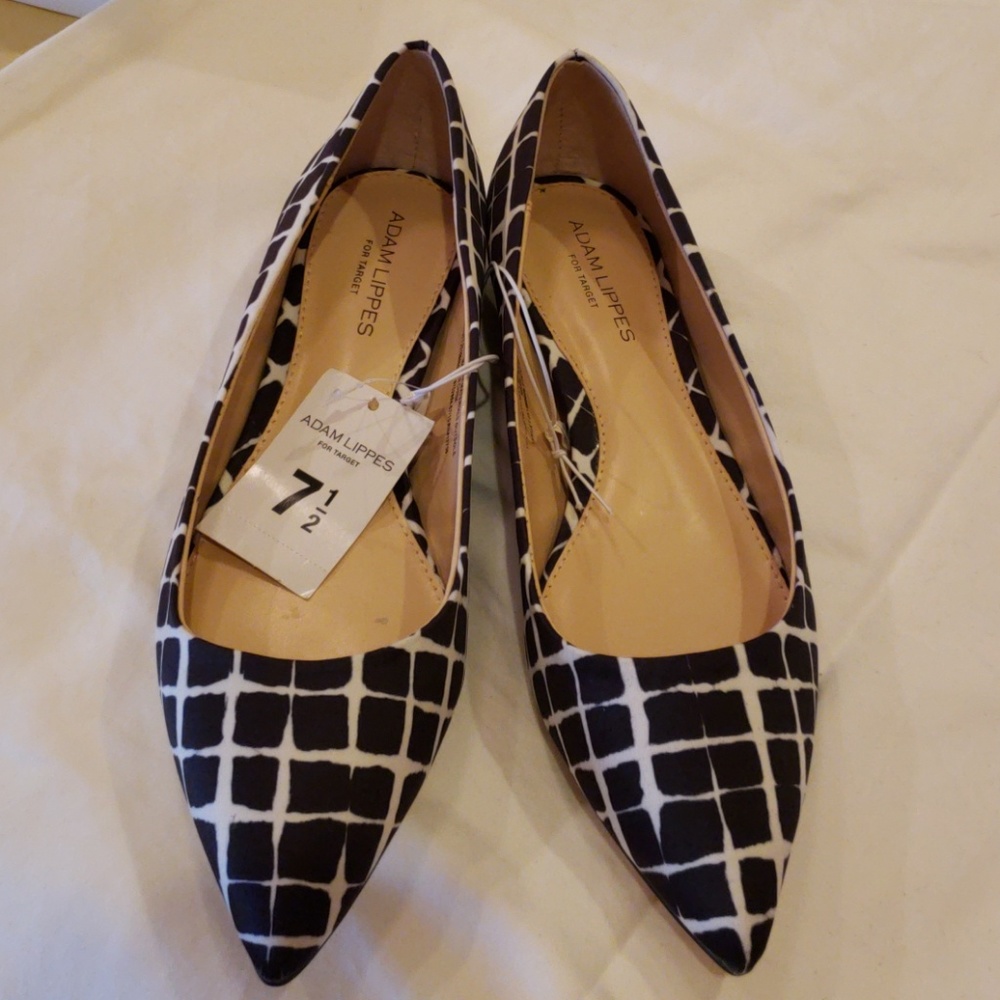 Adam Lipped Flats